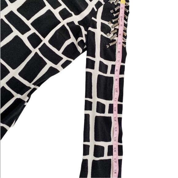 A/X Armani Exchange Black & White Windowpane Print Embellished Shoulder Dress, 2 - Picture 6 of 10